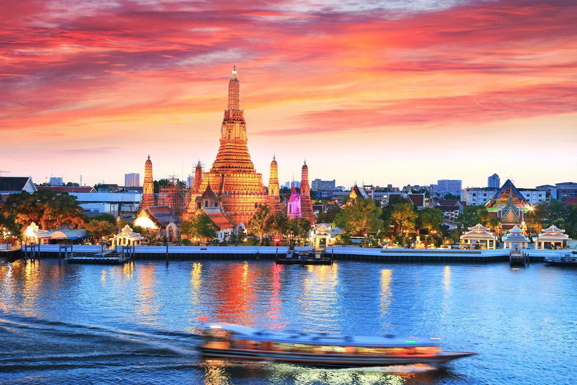 Z โกอินน์ สีลม - สถานีรถไฟฟ้าเซนต์หลุยส์ Go Inn Silom バンコク都 エクステリア 写真
